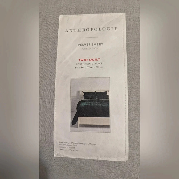 NWT Anthropologie Velvet Emery Quilt Twin size - Picture 7 of 9